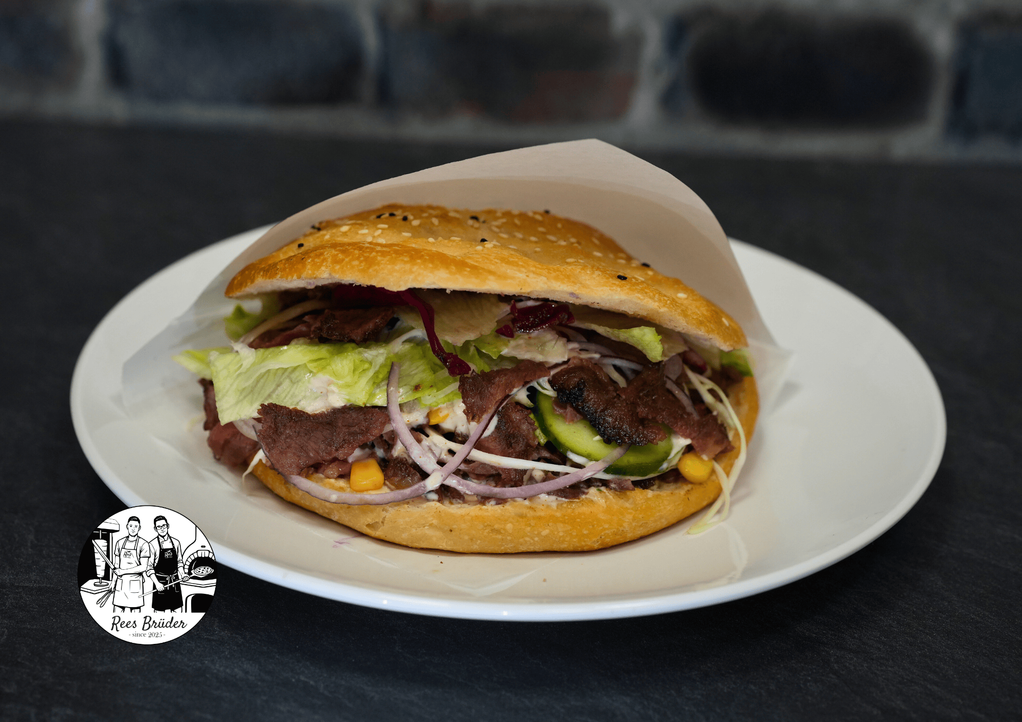 Best Beef Döner in Steakqualität bei Rees Döner & Pizza in Freiburg